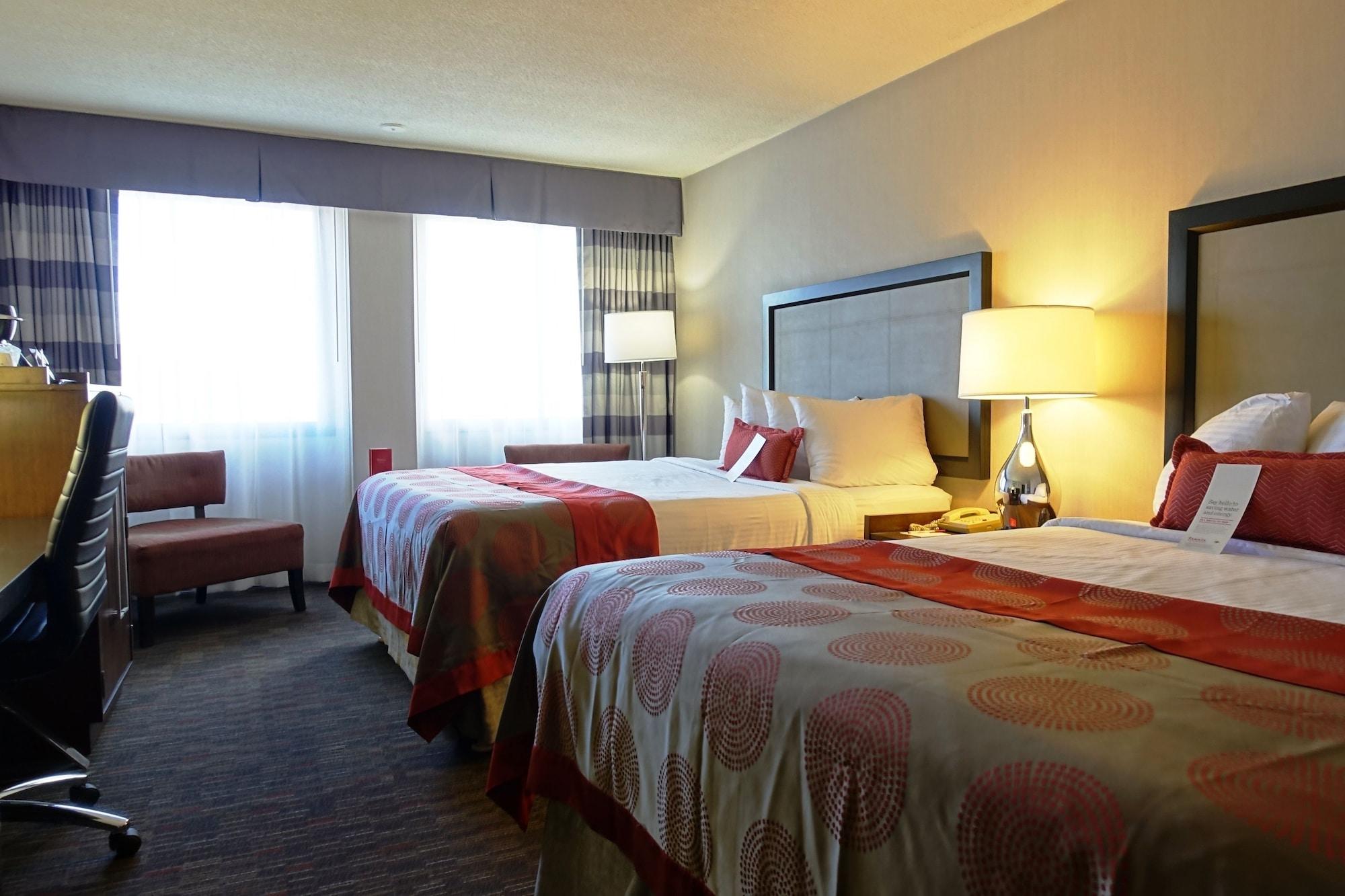 Hotel Ramada Plaza By Wyndham Regina Downtown Esterno foto