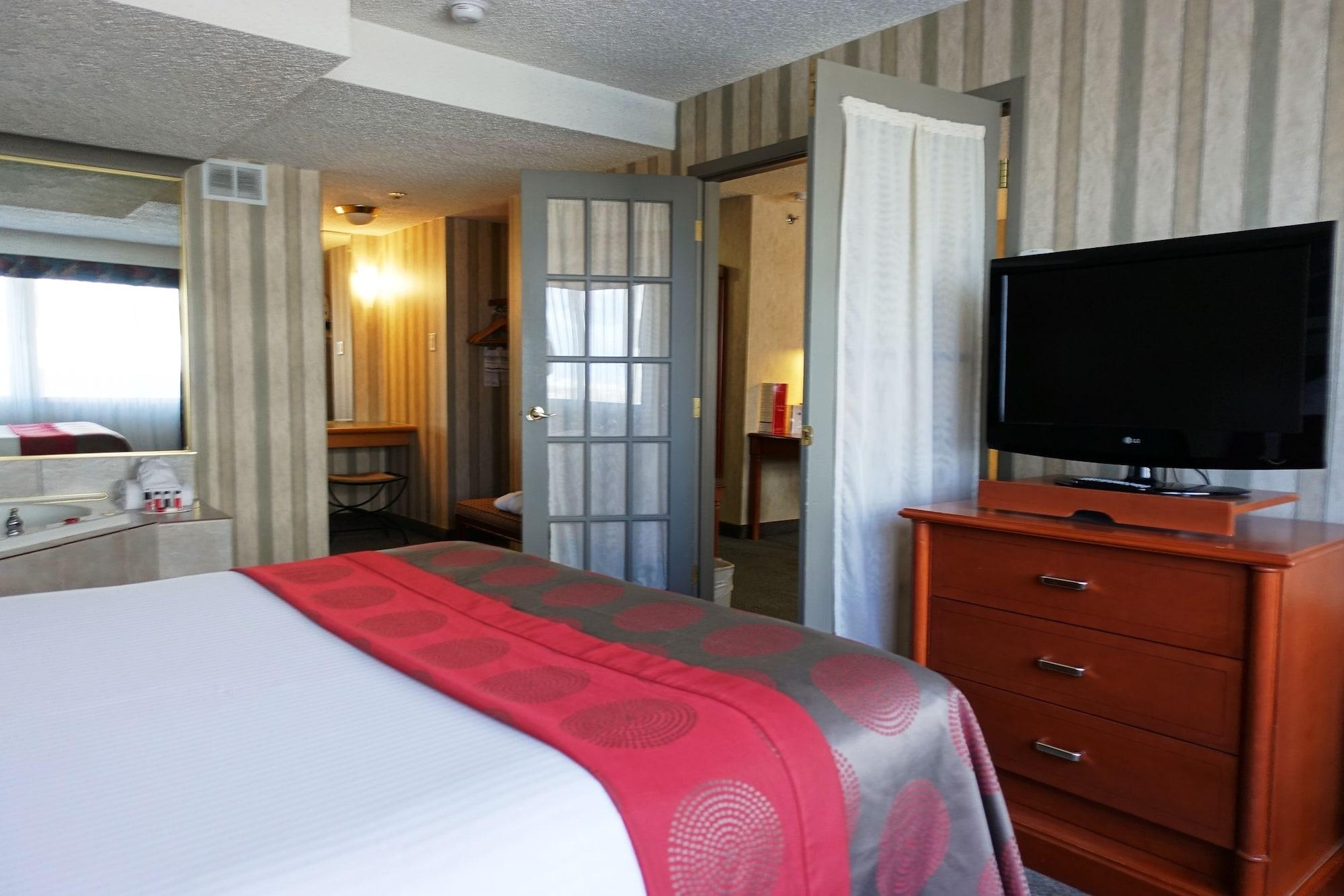 Hotel Ramada Plaza By Wyndham Regina Downtown Esterno foto
