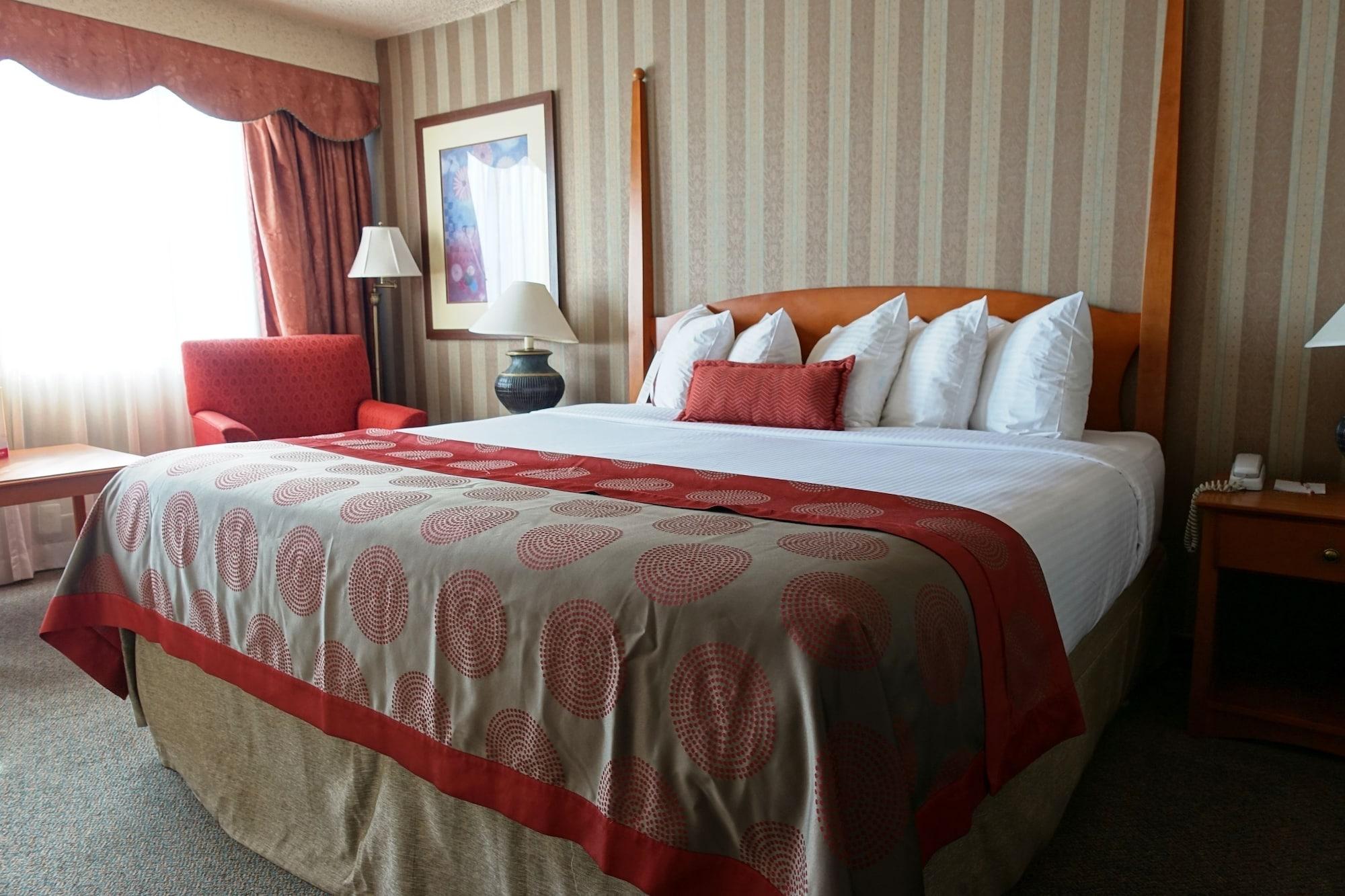 Hotel Ramada Plaza By Wyndham Regina Downtown Esterno foto