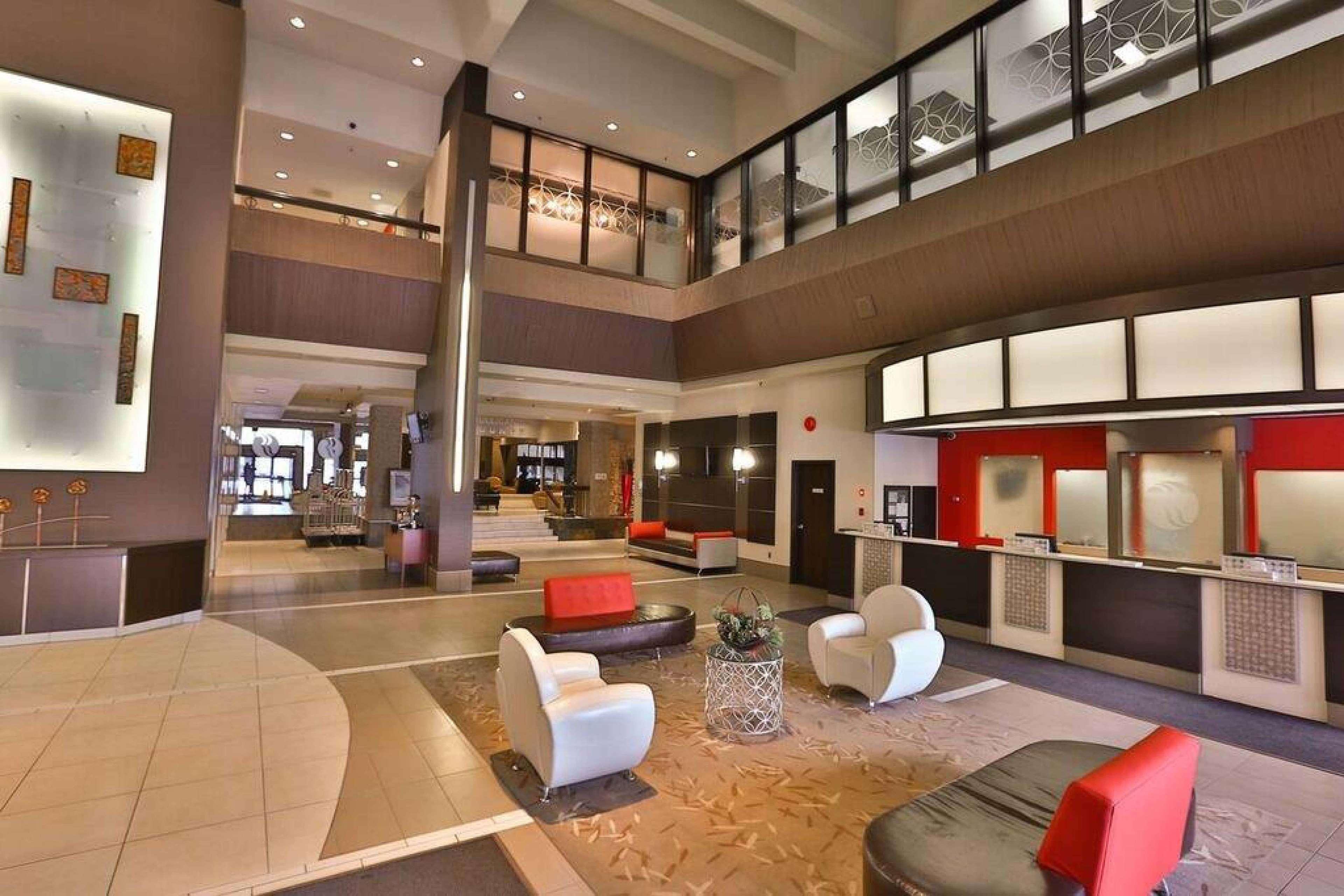 Hotel Ramada Plaza By Wyndham Regina Downtown Esterno foto